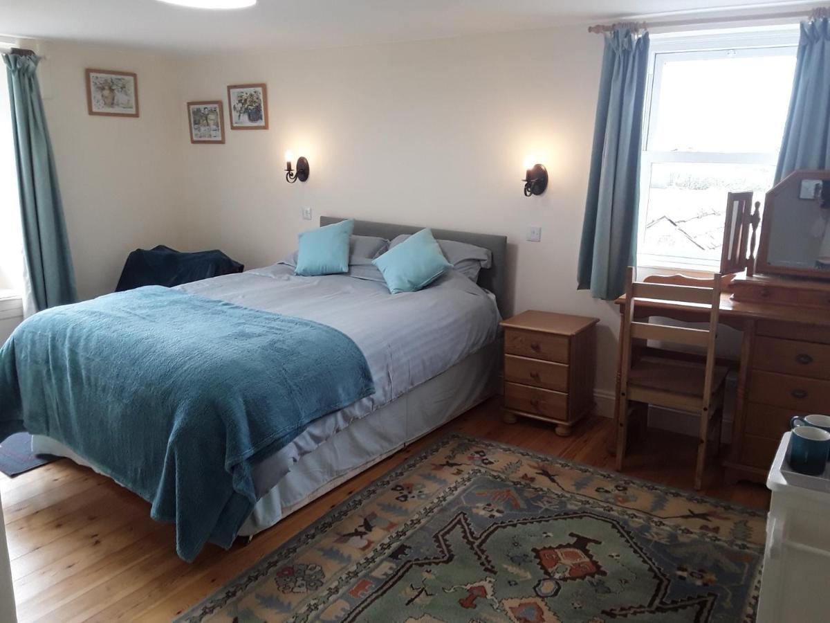 Sharlands Farm Bed And Breakfast Bude Bagian luar foto